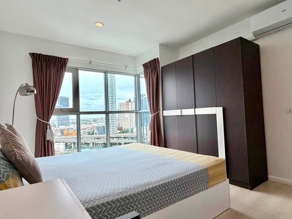 bedroom of Aspire Sukhumvit 48