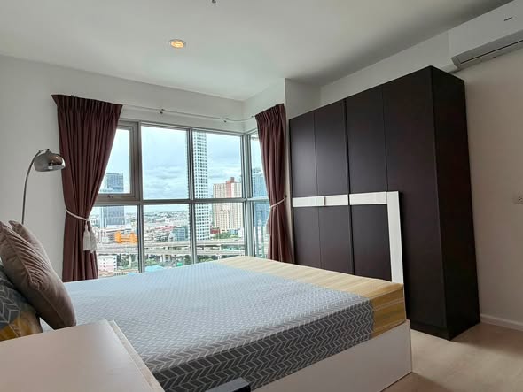 bedroom of Aspire Sukhumvit 48