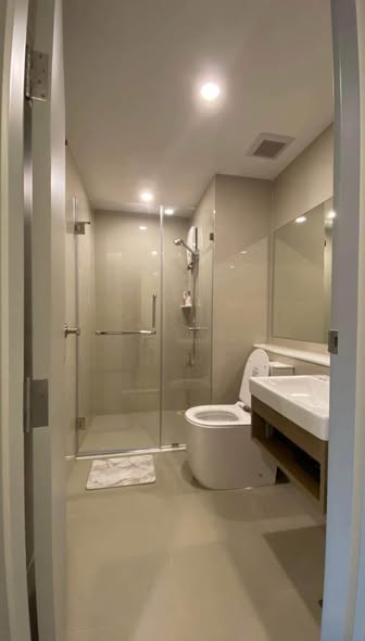 room interior of Aspire Sukhumvit-On Nut