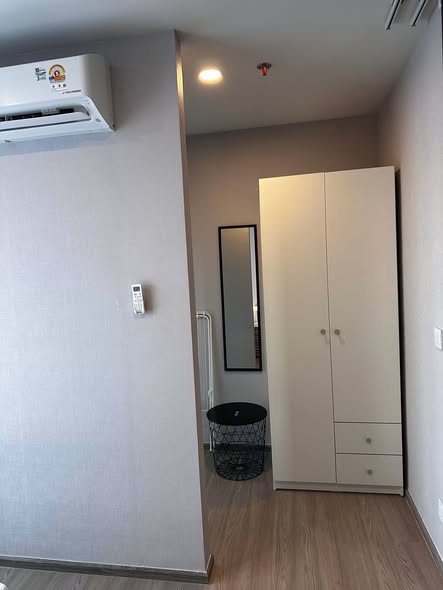 room interior of Aspire Sukhumvit-Rama 4