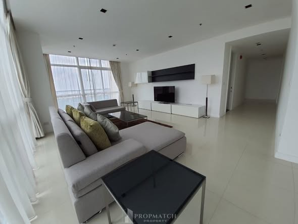 living room of Athenee Residence