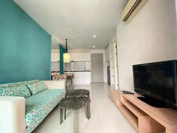 living room and bedroom of Atlantis Condo Resort Pattaya