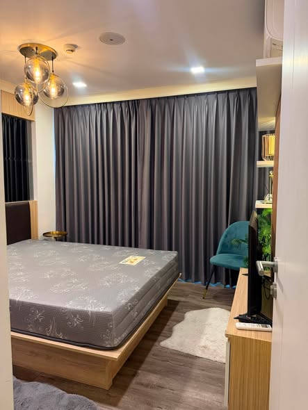 bedroom of Atmoz รัชดา-ห้วยขวาง คอนโด
