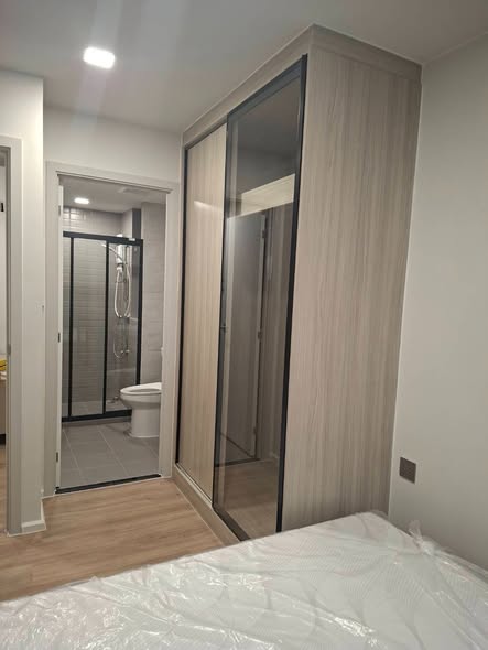 bedroom and room interior and bathroom of Atmoz Flow Minburi