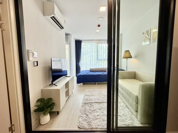 bedroom and room interior of Atmoz Oasis Onnut