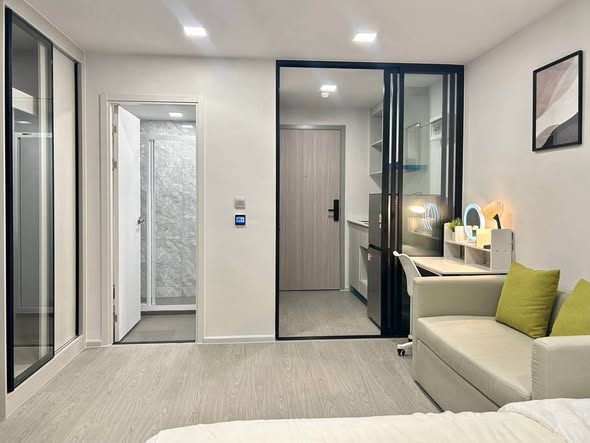 bedroom and room interior of Atmoz Oasis Onnut