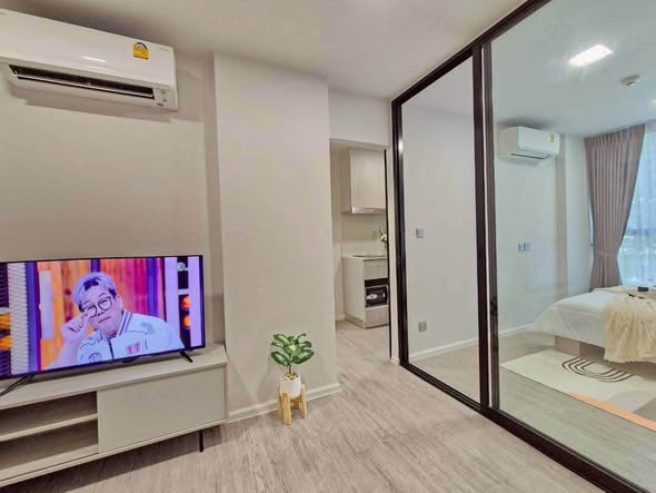 bedroom and room interior of Atmoz Tropicana Bangna