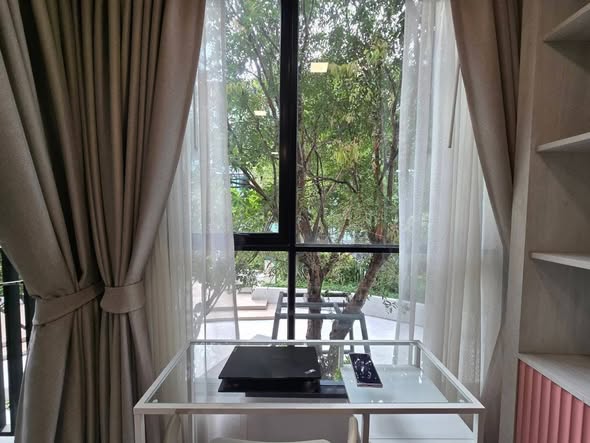 bedroom and room interior of Atmoz Tropicana Bangna
