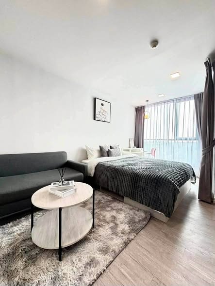 living room and bedroom of Atmoz Tropicana Bangna