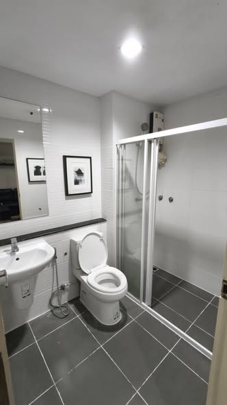 B Republic Condo