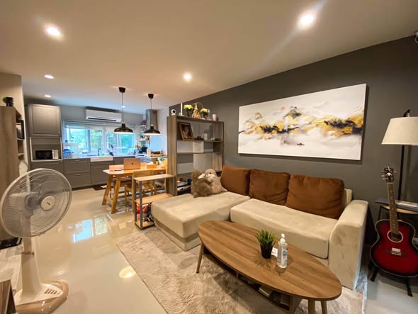 living room of Baan Akara