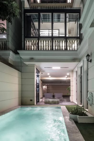 pool of BAAN AMARA – บ้านเดี่ยวสุดหรู โมเดิร์น ลักซัวรี่