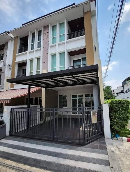 Baan Klang Muang S-Sense Rama 9-Ladprao