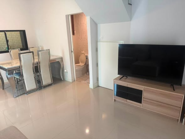 living room of บ้านกลางเมืองศรีนครินทร์-อ่อนนุช | Baan Klang Muang Srinakarin-Onnut