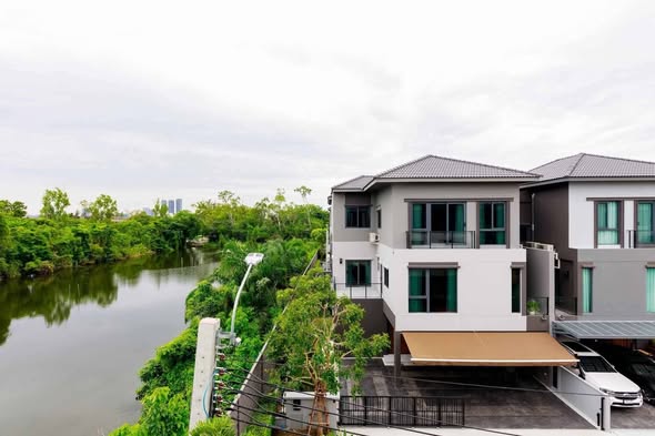 Baan Klang Muang The Edition Bangna-Wongwaen