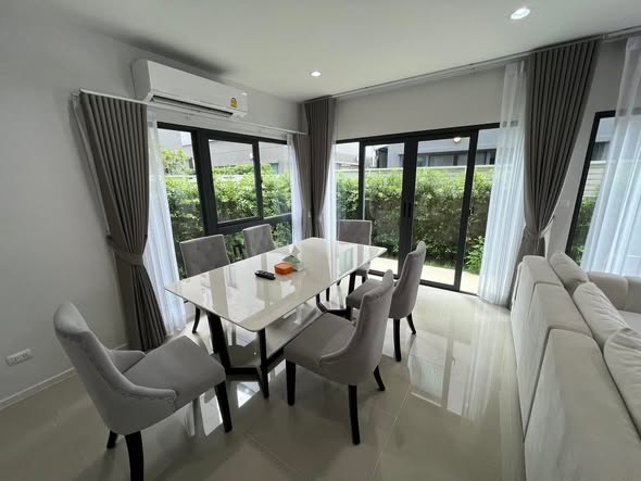 living room and room interior of Baan Klang Muang The Edition Rama 9-Krungthep Kreetha บ้านกลางเมือง ดิ อิดิชั่น พระราม9-กรุงเทพกรีฑา