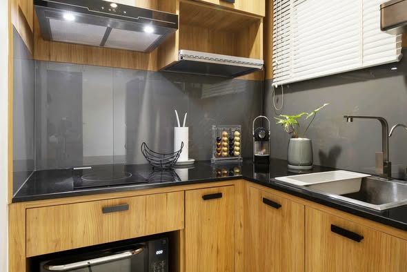 bathroom and kitchen of Baan Klang Mueang Rama 9-Krungthep Kritha