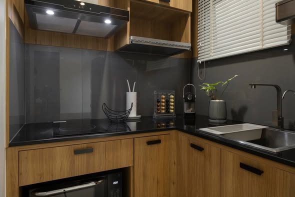 bathroom and kitchen of Baan Klang Mueang Rama 9-Krungthep Kritha