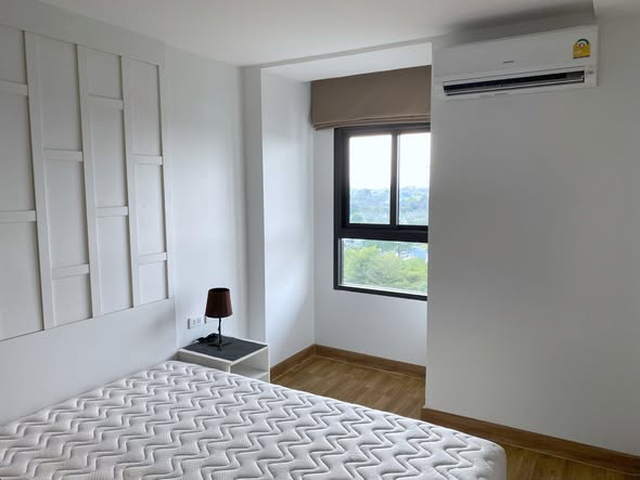 bedroom and room interior of Baan Navatara Condominium