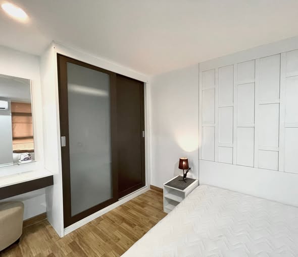 bedroom and room interior and bathroom of Baan Navatara Condominium