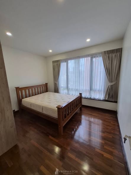 bedroom of Baan Piyasathon