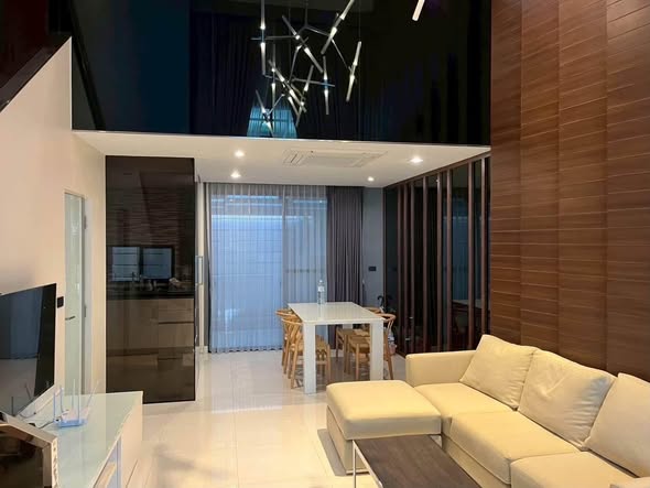 living room and room interior of BaanKlangMuang Ratchayothin