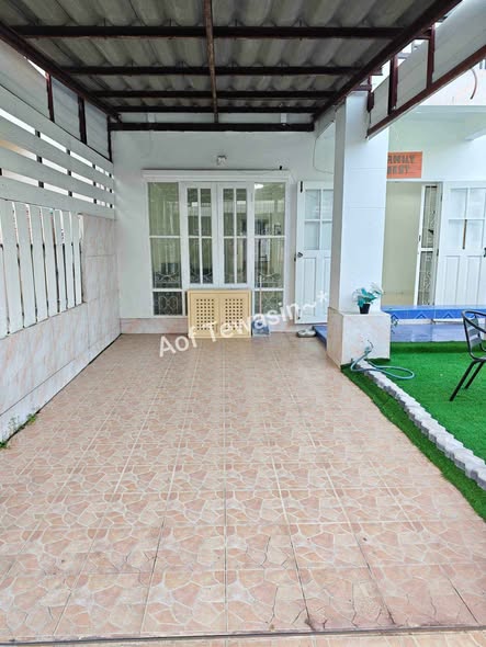 Ban Klang Mueang S-Sense Sathorn-Taksin 2