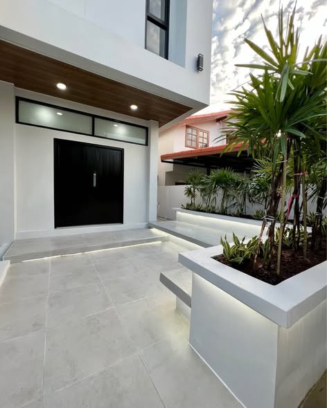 Bang Na Villa Housing