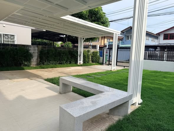 Bang Na Villa Housing