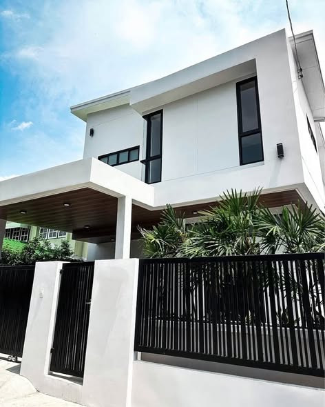 Bang Na Villa Housing
