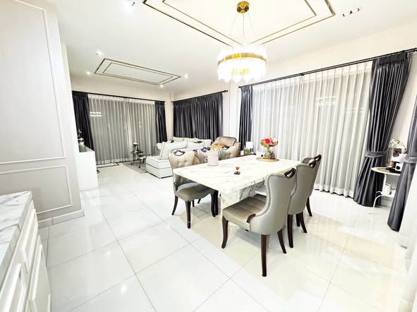 bedroom of Bangkok Boulevard Rama 9