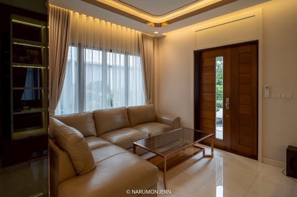 bedroom and living room of Bangkok Boulevard Rama 9