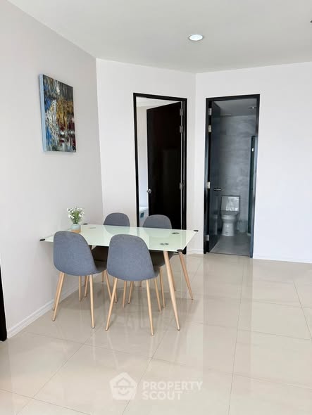 room interior of Bangkok Garden Apartment & Serviced Apartment