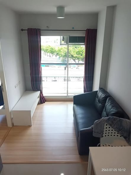 living room and bedroom of Bangkok Horizon Ratchada-Thapra