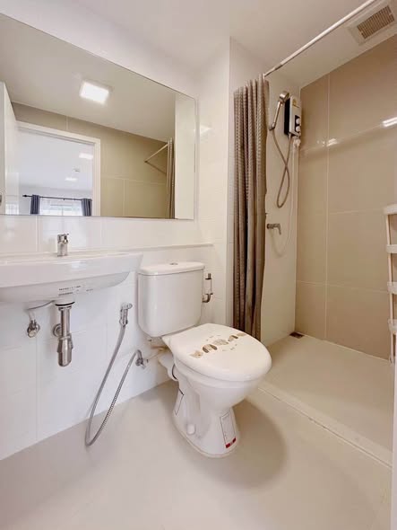 bathroom of พลัมคอนโด มิกซ์ แจ้งวัฒนะ