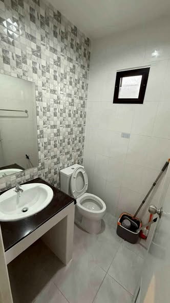 bathroom of บ้านนอกหมู่บ้าน