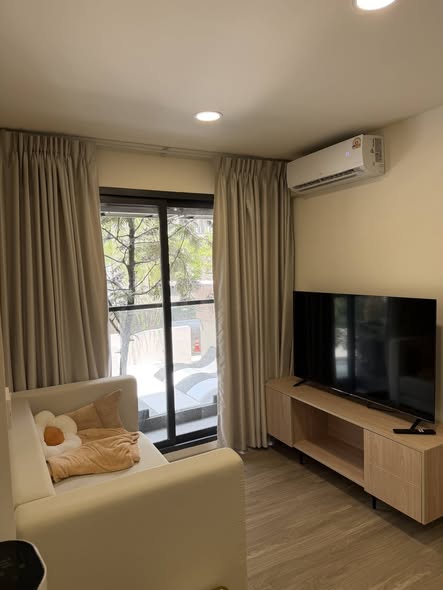 bedroom and living room and room interior of Beat sukhumvit sale gallery