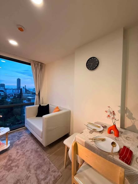 living room of Beat sukhumvit sale gallery