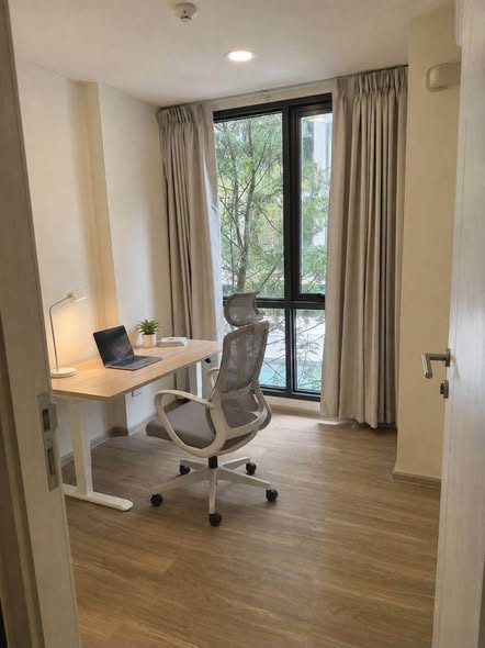room interior of Beat sukhumvit sale gallery