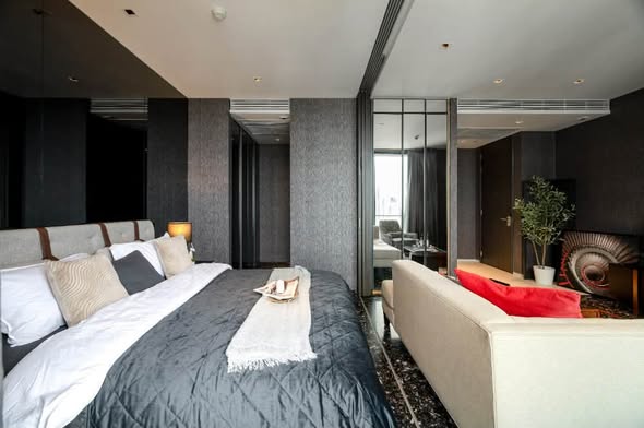 bedroom of BEATNIQ