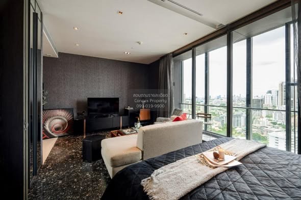 bedroom and living room and room interior of BEATNIQ