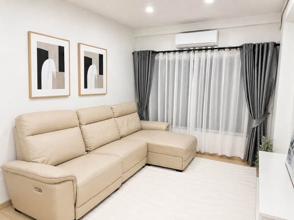 bedroom and living room of ขาย/เช่าคอนโดบ้านสุโขทัย