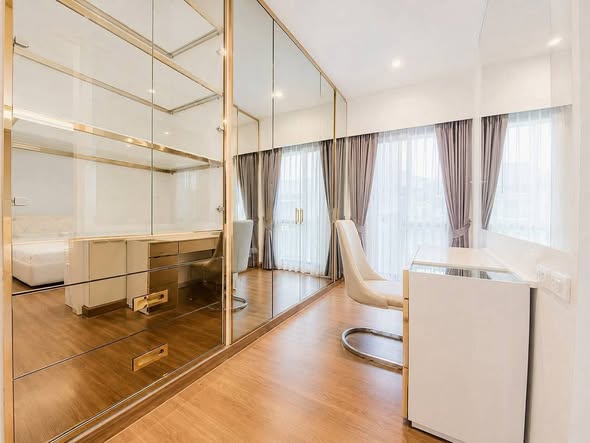 bedroom and room interior of หมู่บ้าน เดอะซิตี้ พัฒนาการ