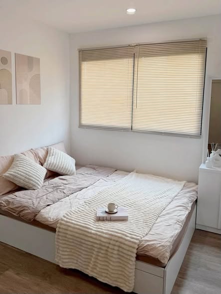 bedroom and room interior of เสนาคิทท์ สำโรง อินเตอร์เชนจ์ (สำนักงานขาย)