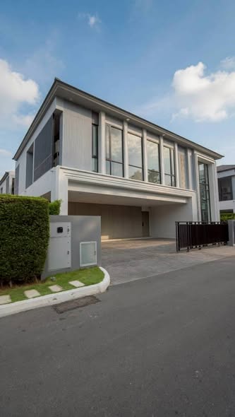 BELGRAVIA Exclusive Pool Villa Bangna – Rama9