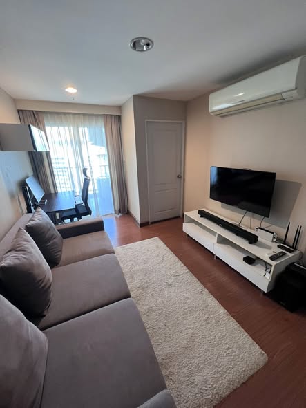 living room of Belle Grand Rama 9