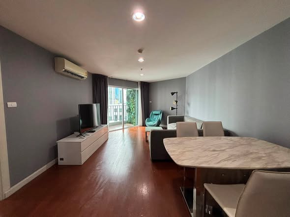 living room of Belle Grand Rama 9