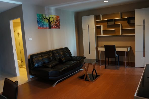 living room and room interior of Belle Grand Rama 9
