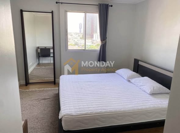 bedroom of Belle Park Residence