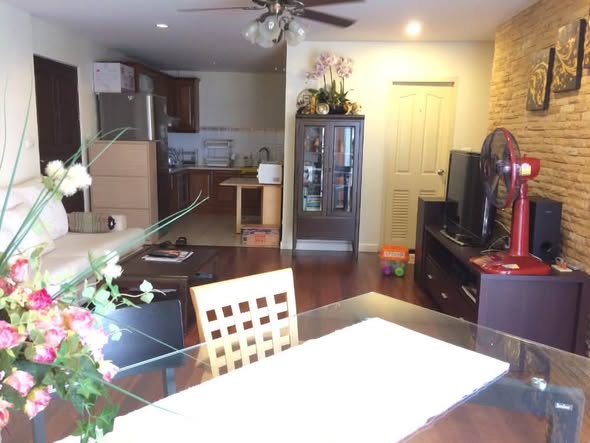 kitchen of Belle Park Residence